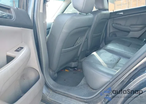 2007 Honda Accord 2.4 Ex z USA, uszkodzony, nr VIN 1HGCM56817A057650